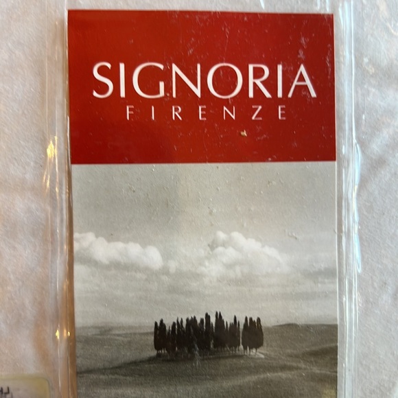 Signoria Firenze Queen Bedding - Picture 4 of 8